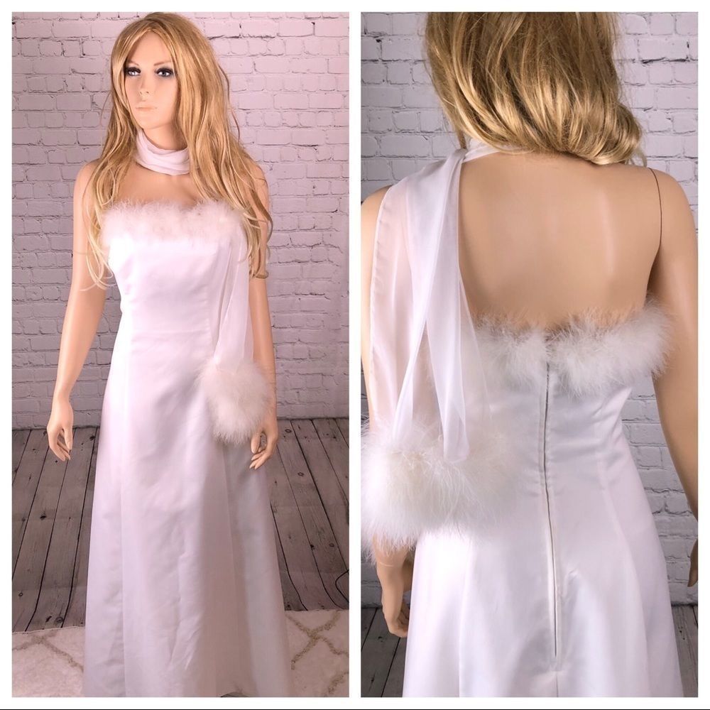 White Wedding Dress w/Boa Medium jr 14